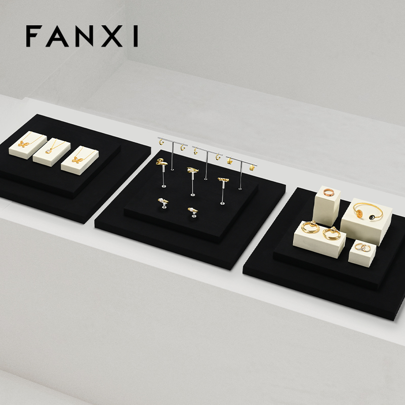 TT545 Microfiber High Grade Jewelry Display Tray for Window Show Jewelry Display Stand Customized Jewelry Displays Set