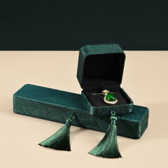 H122 Advanced New Chinese Jewelry Display Prop Jade Ring Necklace Bracelet Brocade Silk Jewelry Box