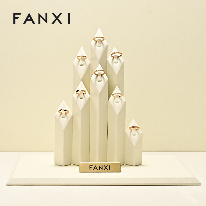 TT554 Fashion Luxury Jewelry Display Custom Jewelry Display Set