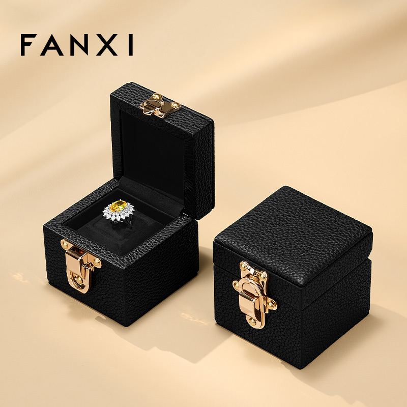 H207 Luxury Genuine leather Ring Box Square Jewelry Packaging Box Lockable Custom Logo