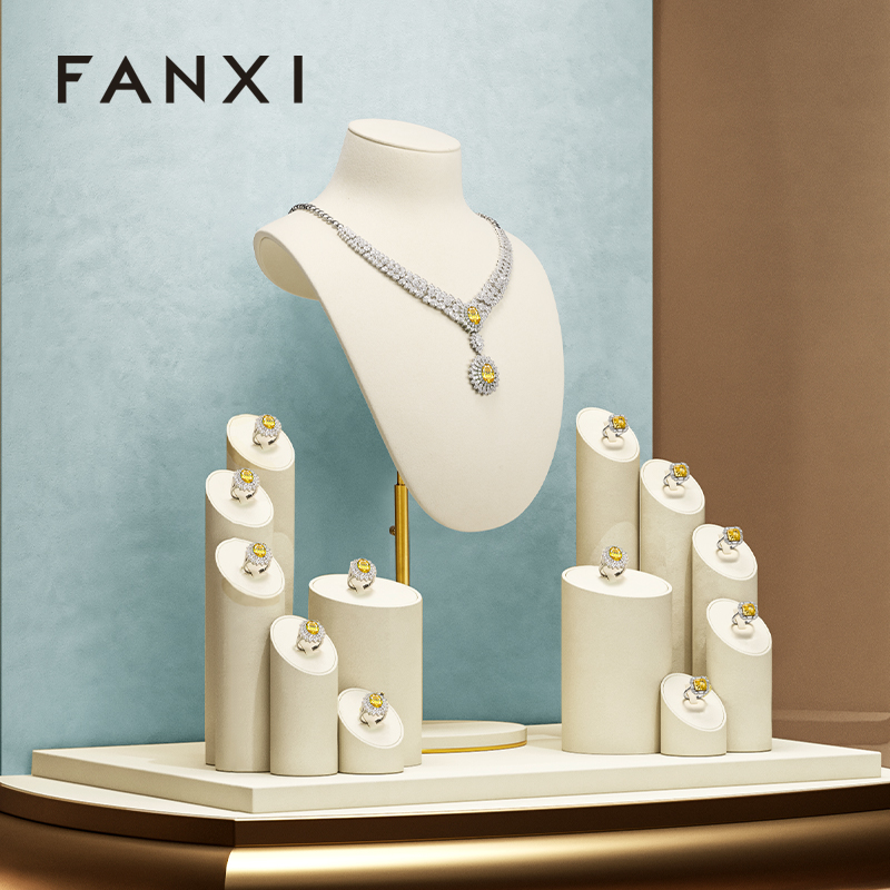 New Arrival Luxury Jewelry Display Set Window Displays TT075