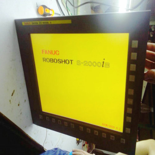 Fanuc Series 31i-A A02B-0307-B621 touch screen