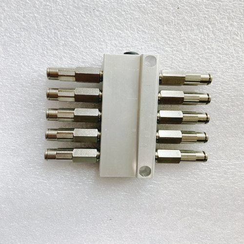 Lubricating oil drain TMH0640
