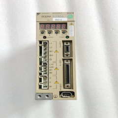 SGDM-02ADA servopack for YUSHIN manipulator