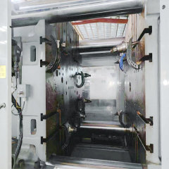 EC650SX injection molding machine