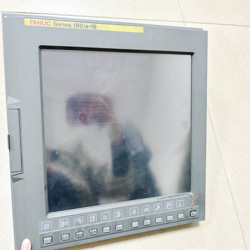 A13B-0195-C013 FANUC SERIES 180IS-IB monitouch