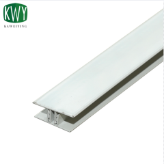 Plastic-sprayed aluminium alloy accessories