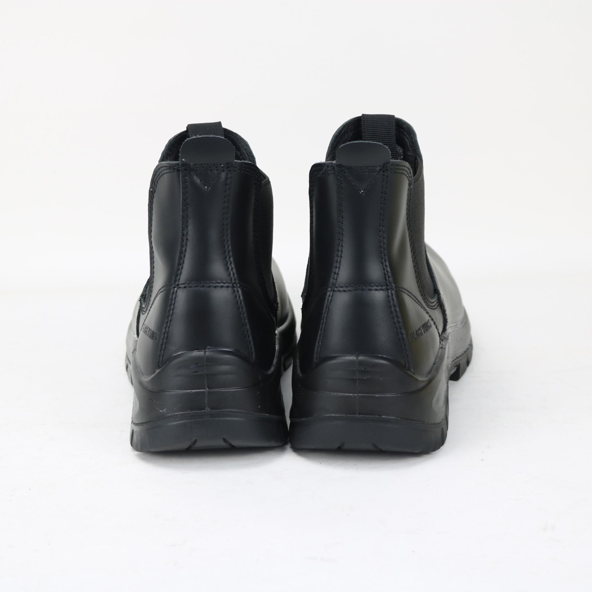 Stylish Deisgn Non Lace Unisex Water Resistant Leightweight Safety Shoes