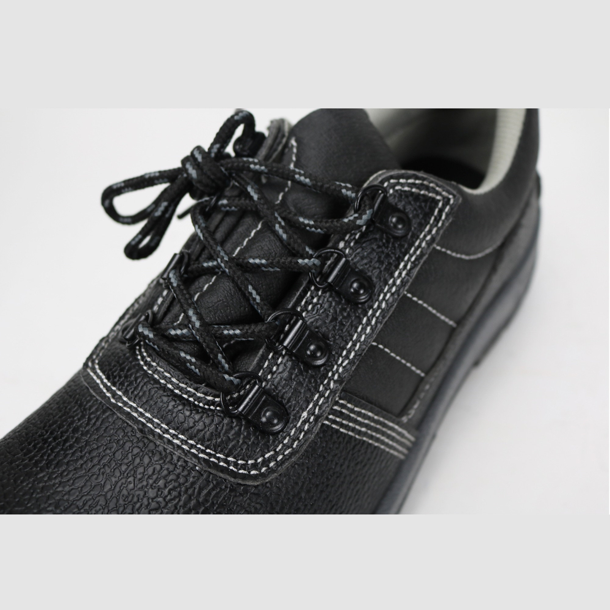 Low Cut Black Construction Safety Shoes,PU Injection Sole Shoes
