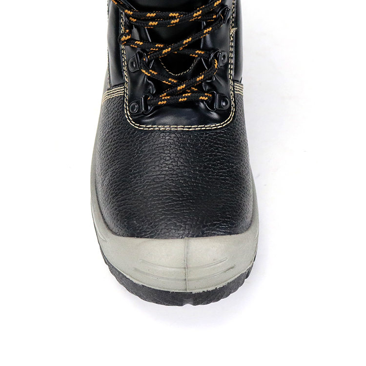 Claasic Deisgn Cow Leather Lightweight & Breathable Safety Shoes