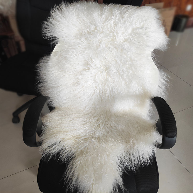 Wholesale nature curly sheep skins