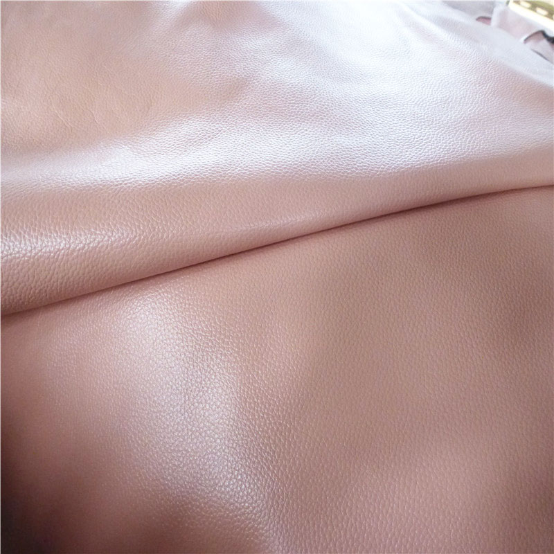 Full-grain Eco-friendly first layer Lychee embossed cow leather