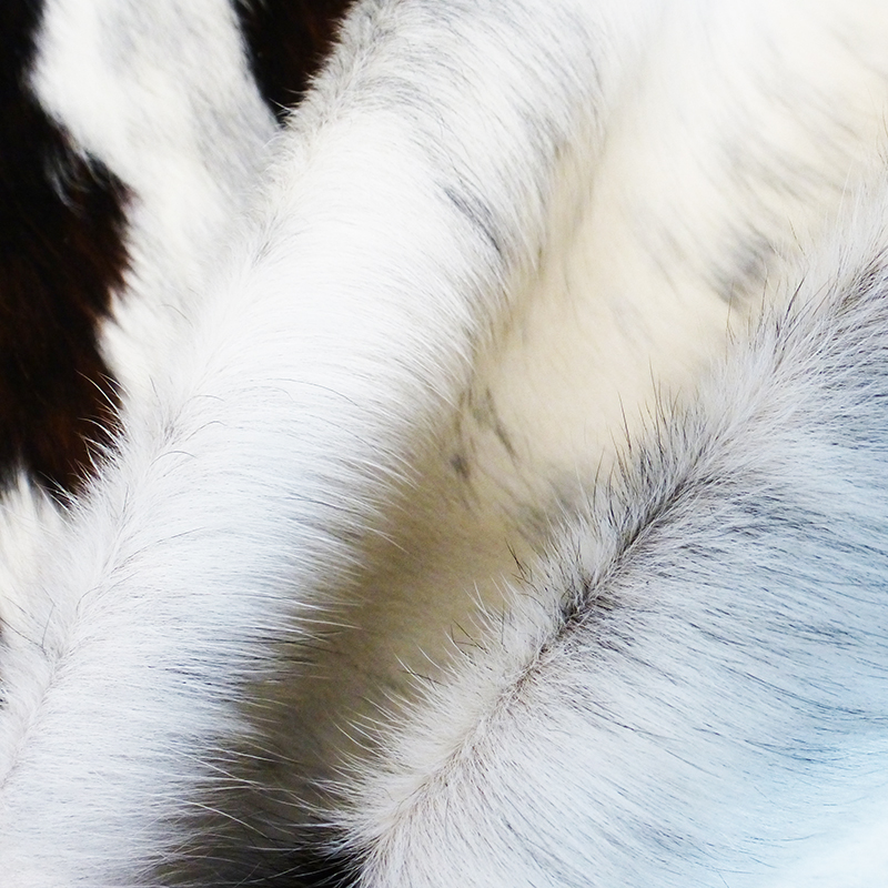 Wholesale Eco-friendly tricolor speckled cowhides