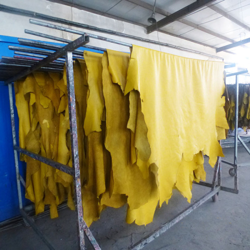 Yellow colour Full-grain Eco-friendly first layer Lychee embossed cow leather