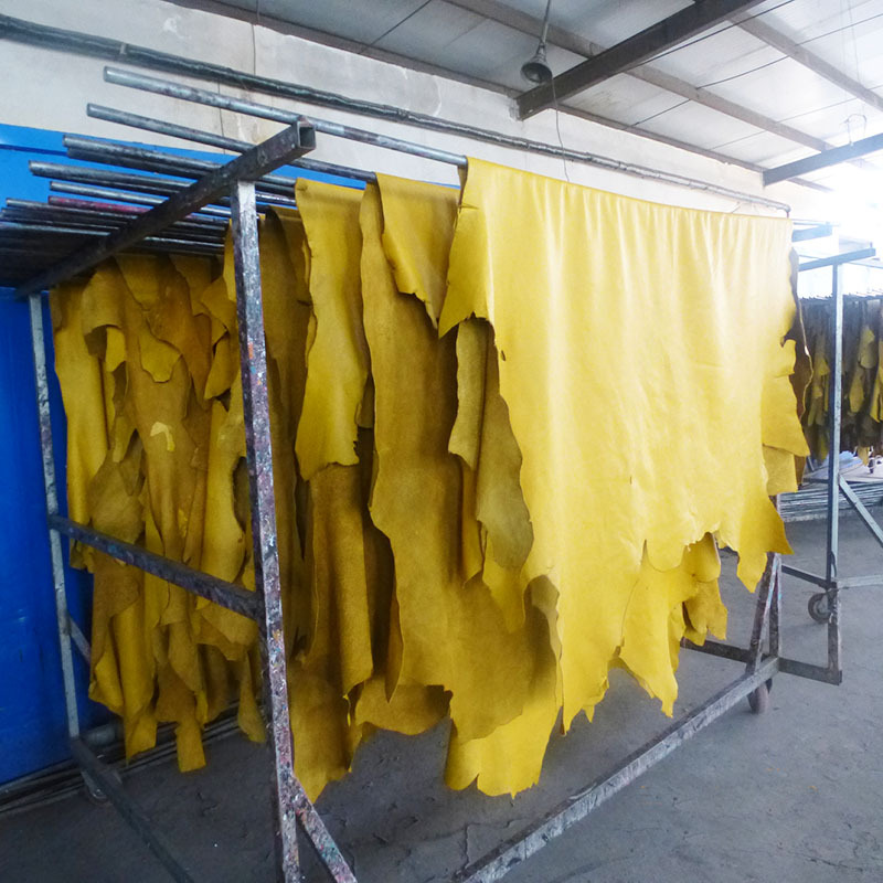 Yellow colour Full-grain Eco-friendly first layer Lychee embossed cow leather