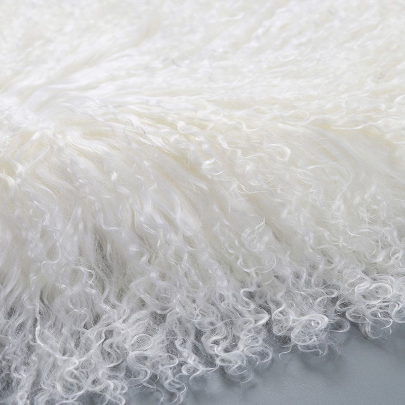 Wholesale nature Mongolian curly sheep lamb fur skin rug