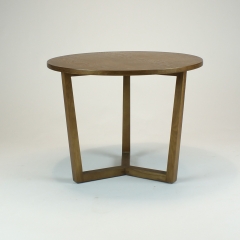 SM8884-Table