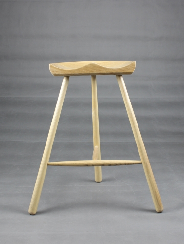 SM8750-Stool