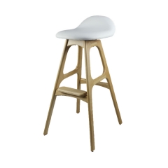 SM8744-Stool