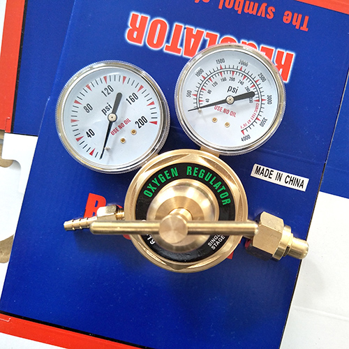 OR-19 Brass Oxygen Gas High Pressure Regulator With Two Pressure Gauge