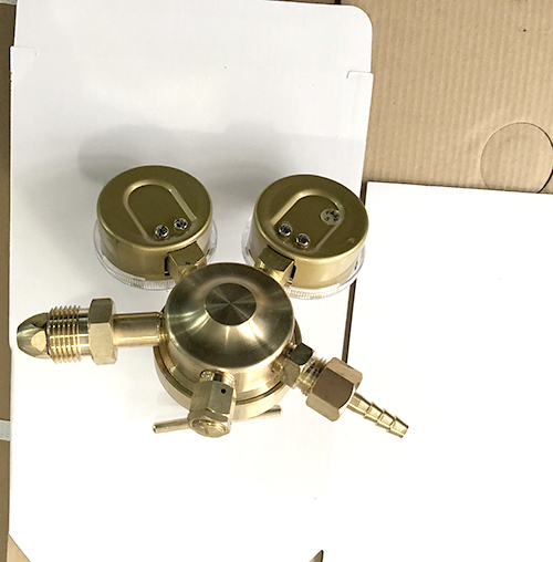 DH-10-OX Oxygen Gas Regulator with Two Gauges for Cutting and Welding