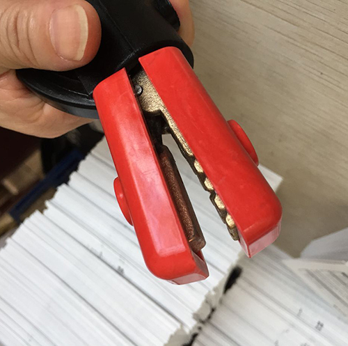 Italy Type Electrode Holder for Welding