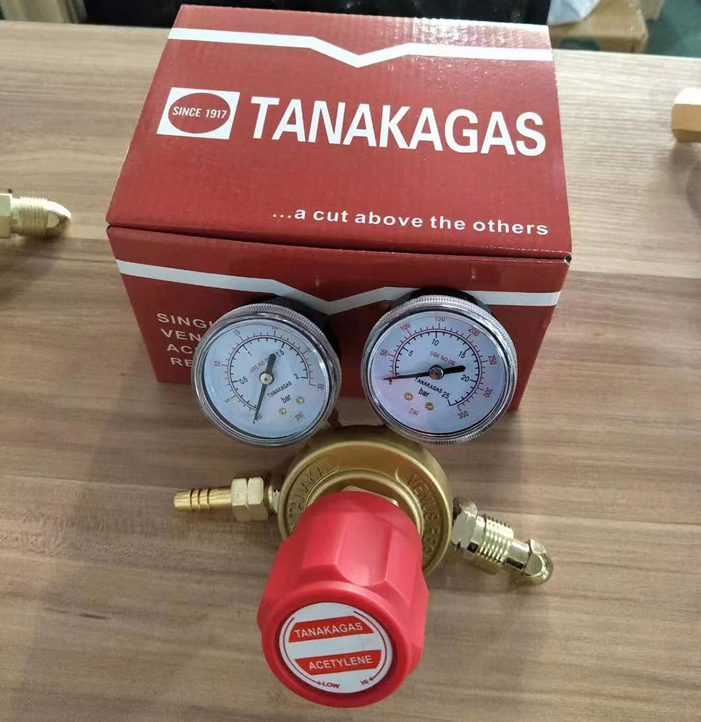 Tanaka Type Oxygen,Acetylene, Oxygen Gas Regulator for Gas Cutting Welding