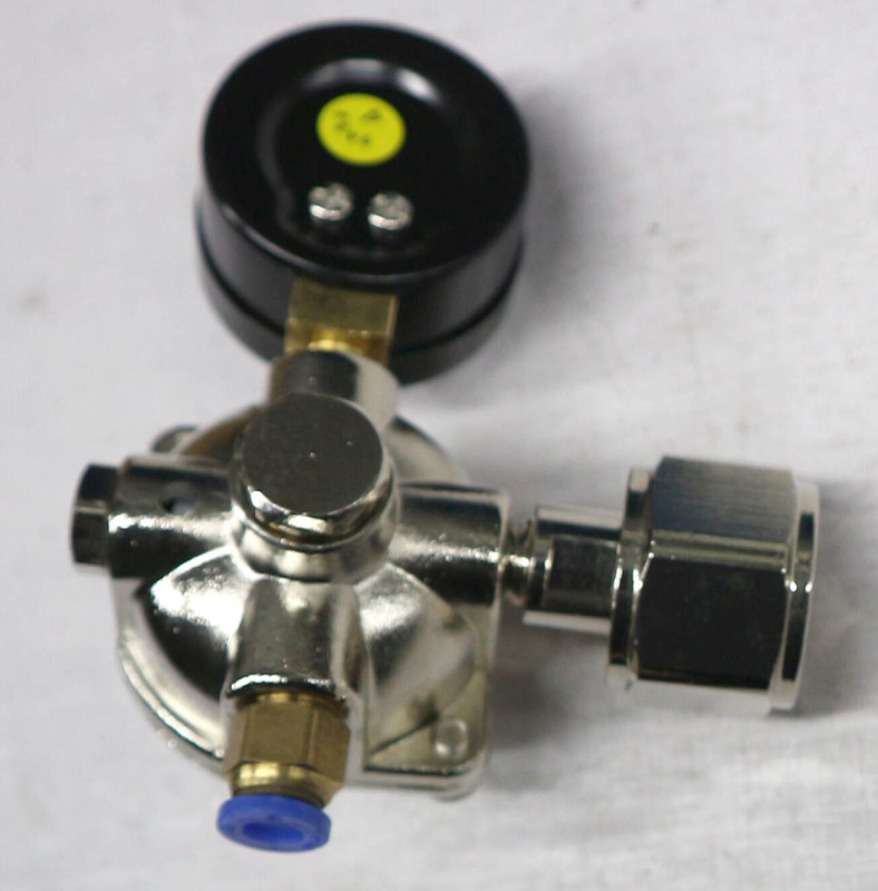 High Quality TR-04 Brass CO 2 High Pressure Gas Regulator With 1 Pressure Gauge
