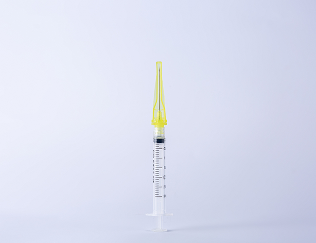 3 ML 3 Part Luer Lock Disposable Syringe With Safety Needle