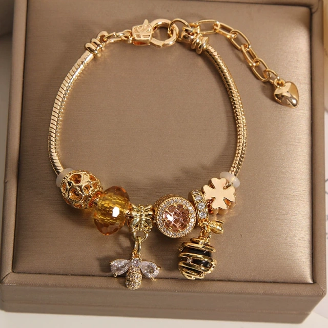 Pan House style Rose Gold Bee Hive bracelet female Korean version crystal bracelet student BFF bracelet gift tide