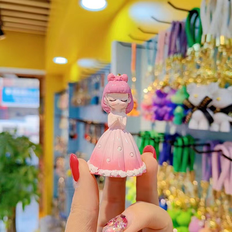 Cartoon resin Princess Pearl keychain girl cute girl heart ins Wind mobile phone chain bracelet keychain bag