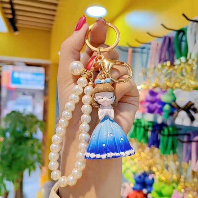 Cartoon resin Princess Pearl keychain girl cute girl heart ins Wind mobile phone chain bracelet keychain bag