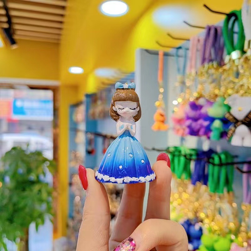 Cartoon resin Princess Pearl keychain girl cute girl heart ins Wind mobile phone chain bracelet keychain bag