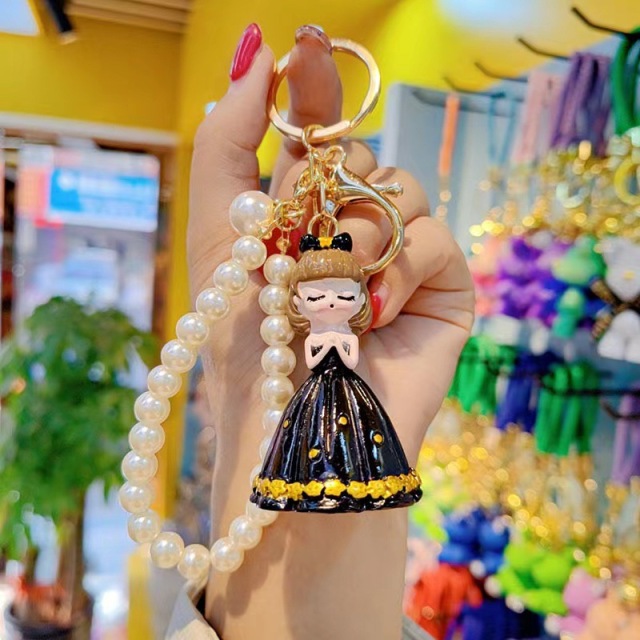 Cartoon resin Princess Pearl keychain girl cute girl heart ins Wind mobile phone chain bracelet keychain bag