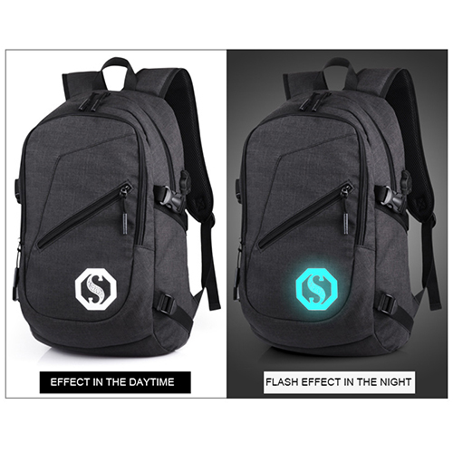 Daily backpack with USB recharge