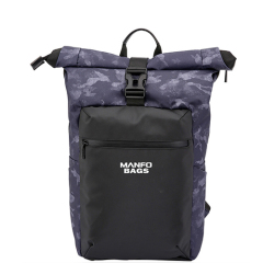 Daily backpack with expansion function
