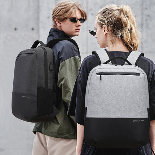 Daily backpack with USB recharge
