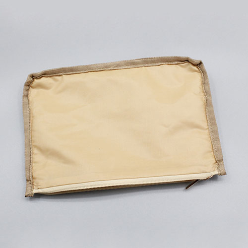 Cosmetic bag with wood grain pattern