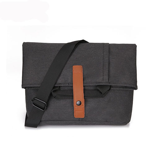 Messenger bag with expansion function