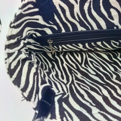 Fabric Animal Pattern Embroidery Shoulder Bag
