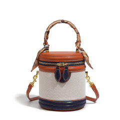 Mini Bucket Shoulder Pochette
