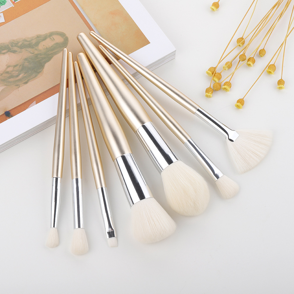 Colorful 7pcs Cosmetic Brushes Set