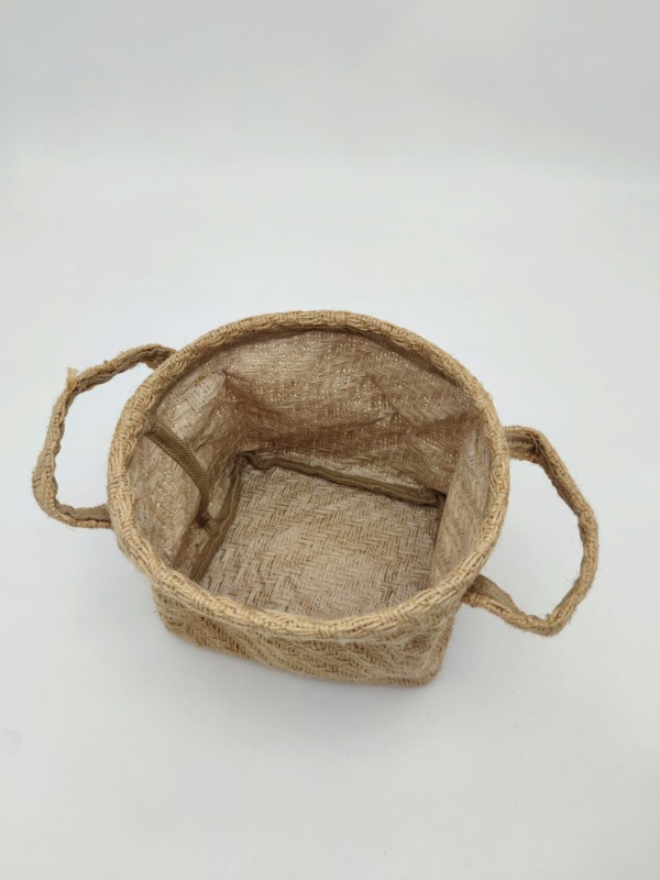 Hand Woven Jute Basket for Shop Decoration