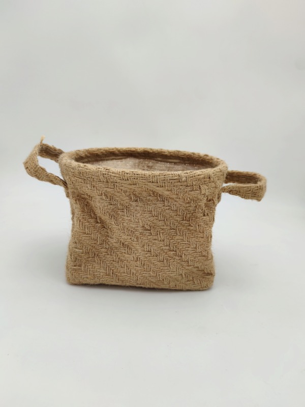 Hand Woven Jute Basket for Shop Decoration