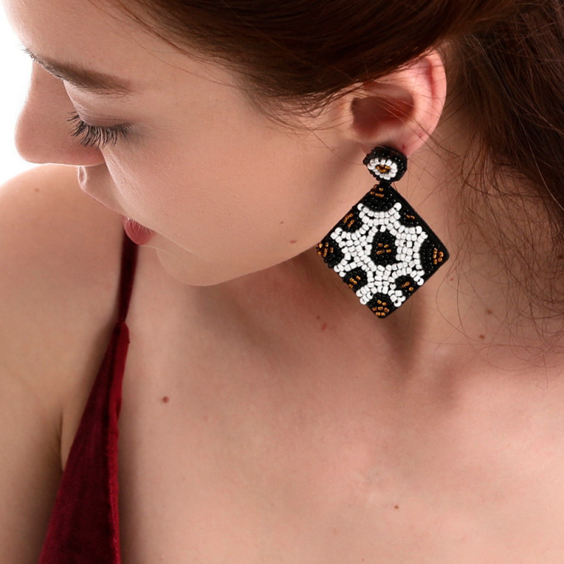 Handbeaded Handmade Beads Classic Vintage Earrings