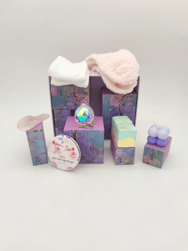 7 Days Self Care Gift Set Surprise