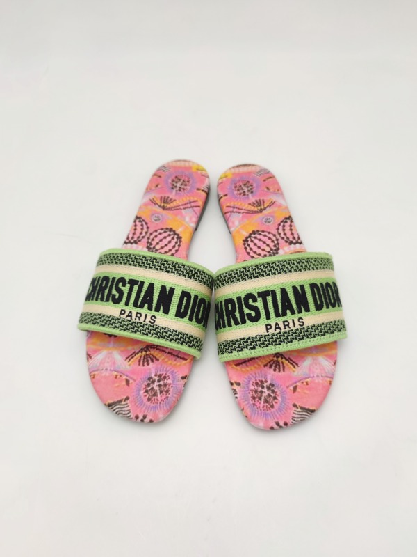 Printed PU Leather Bottom Slipper with Custom Embroidery