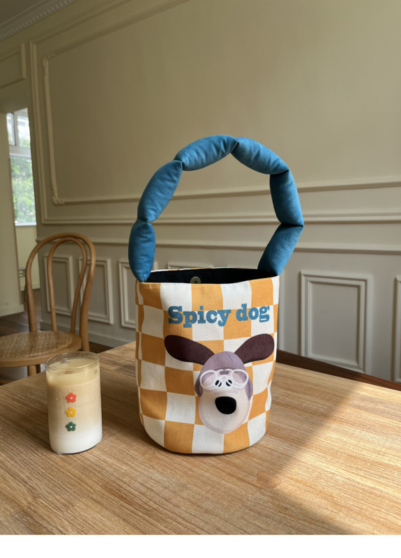 Light Foam Strap Bucket Bag Handbag