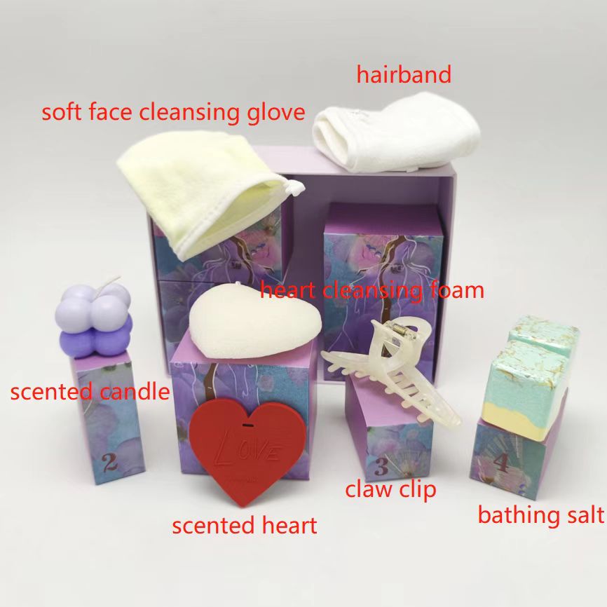 Surprise Women's Self-Care Face Wash Gift Set with 7 Days of Goodies