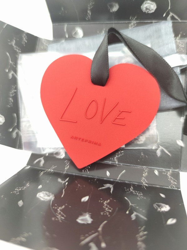 Red Rose Heart with Ribbon Hang Wardrobe Air Freshener Scented Fragrance